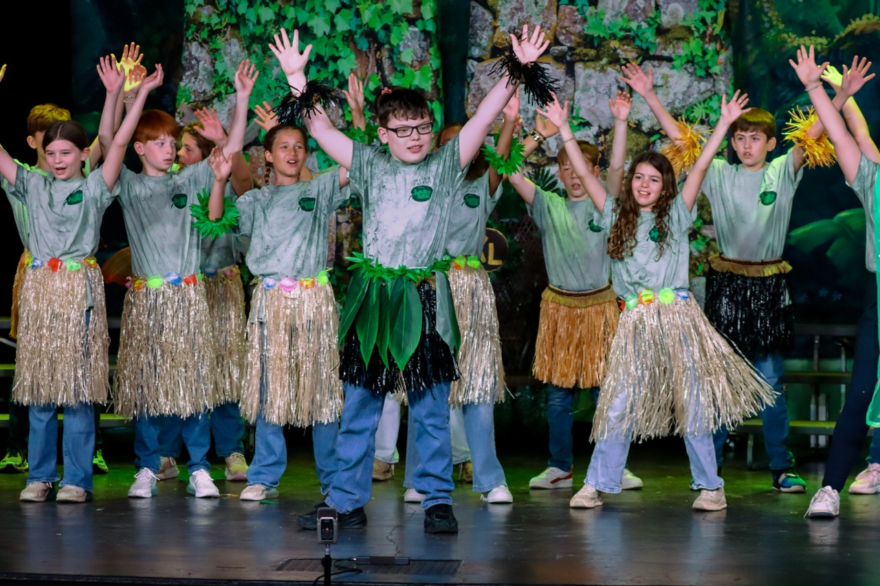 Jungle Book KIDS production photo 3